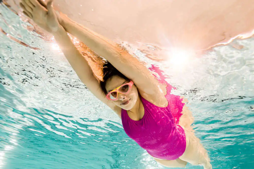 Pool vs. Swim Spa Header