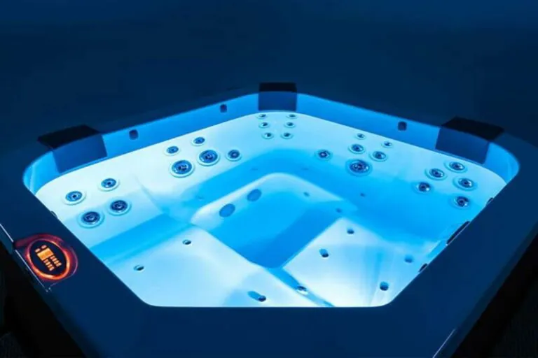 Jacuzzi® Wasser wechseln